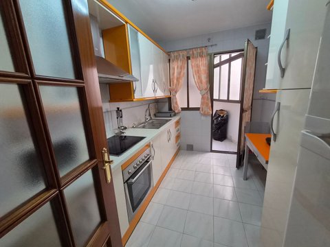 Перша фотографія об’єкта нерухомості