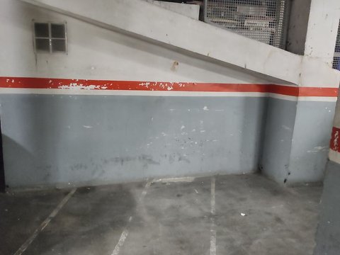 Перша фотографія об’єкта нерухомості