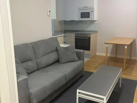 Fotografía del inmueble reportado: 800 €/mes — León, León