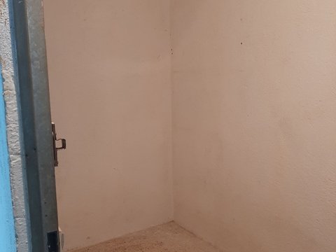 Перша фотографія об’єкта нерухомості