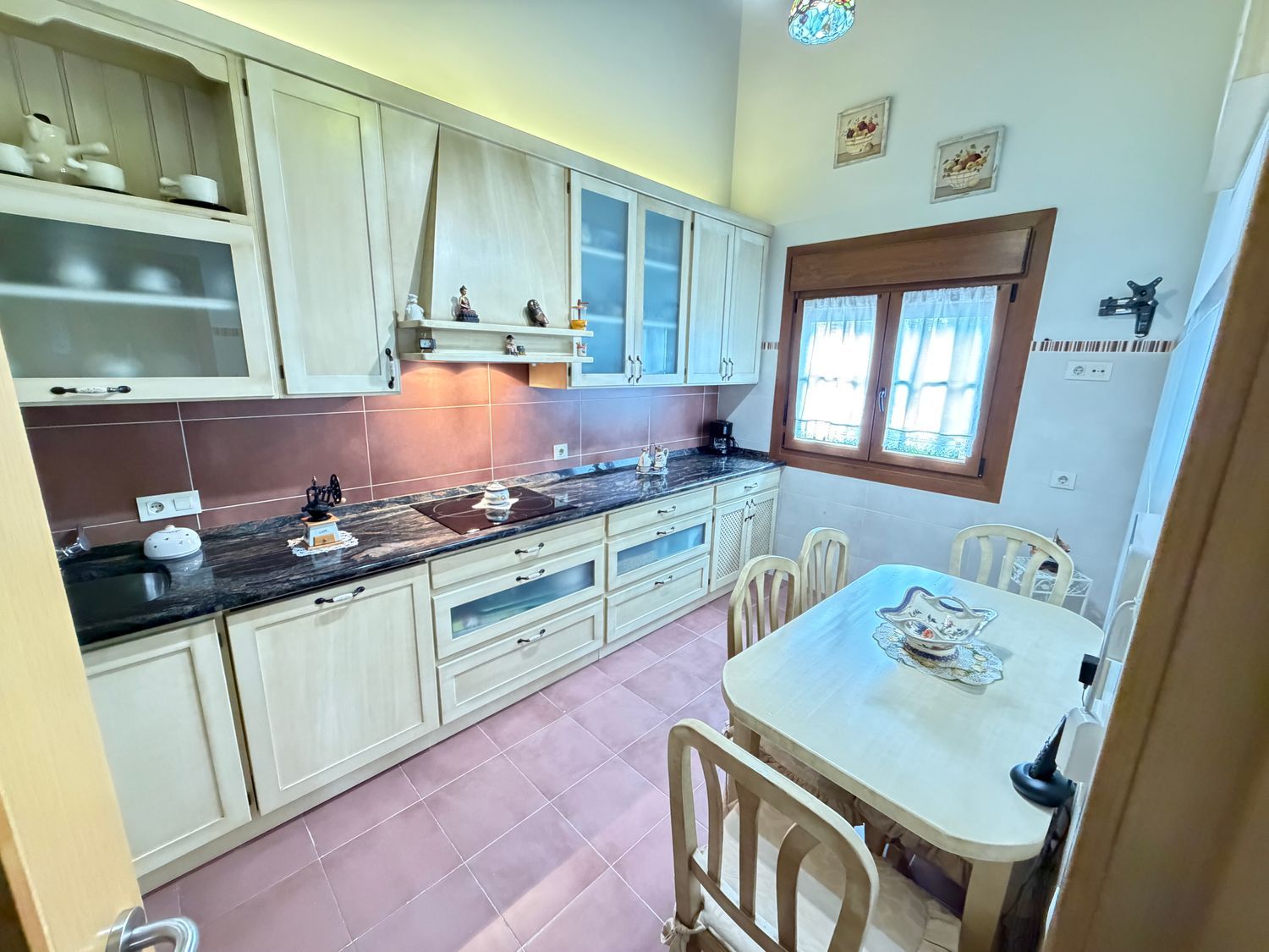 casa en villagonzalo-pedernales ·  419000€