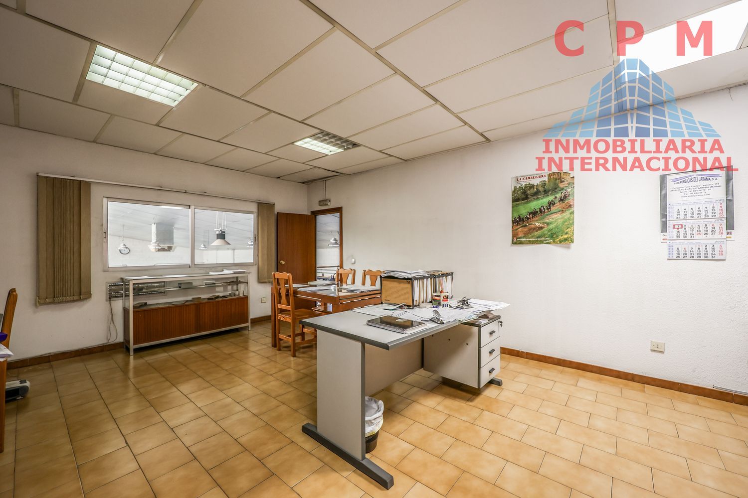 local-y-naves en ajalvir ·  1400000€