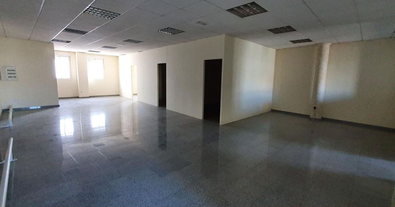 local-y-naves en mostoles · norte---universidad 499999€