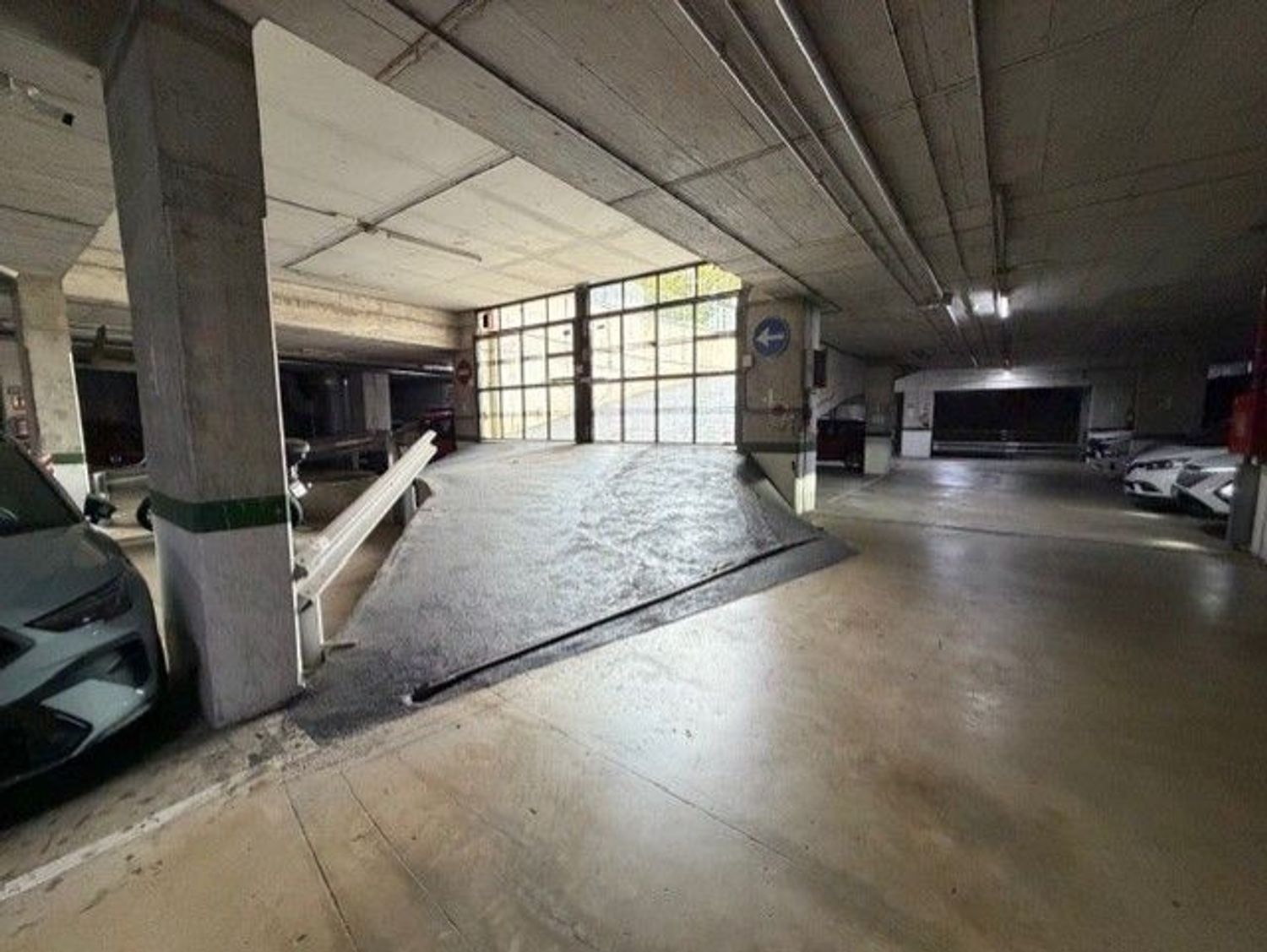 garage en barcelona · nou-barris 21000€