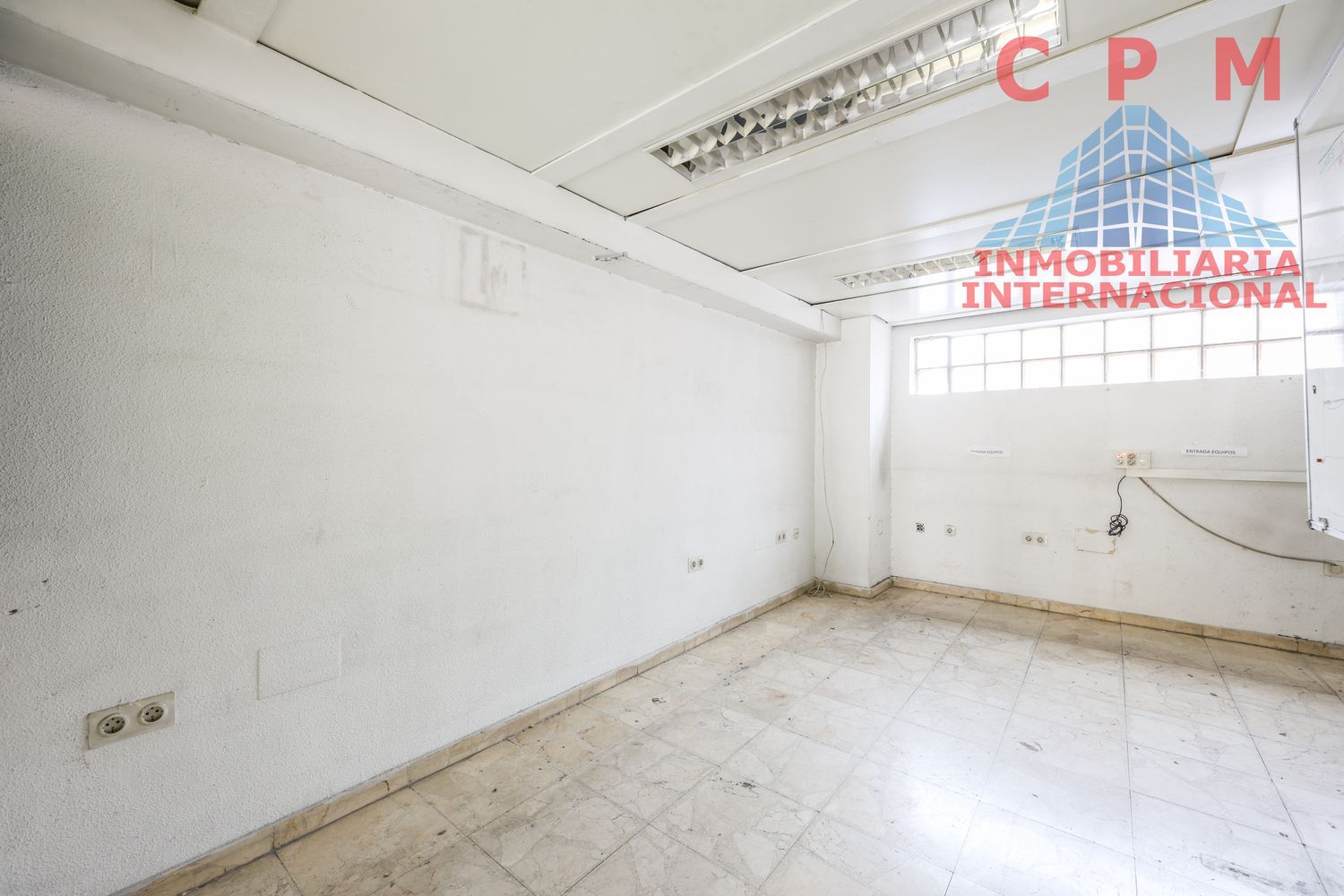 local-y-naves en madrid · tetuan 1850€