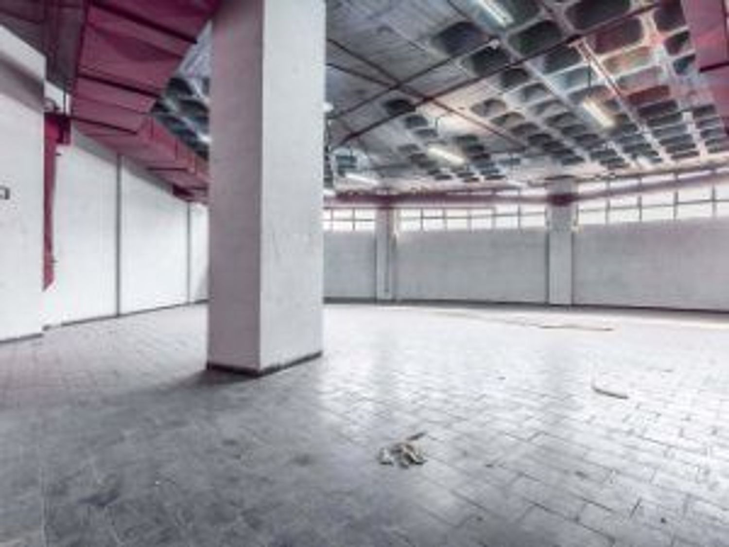 local-y-naves en madrid · hortaleza 1050000€