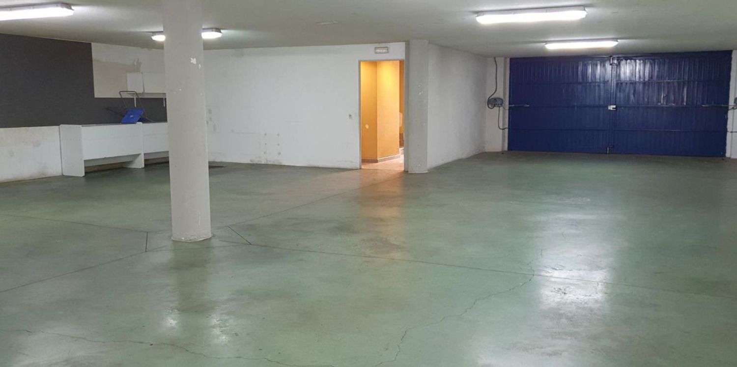 local-y-naves en mostoles · norte---universidad 499999€