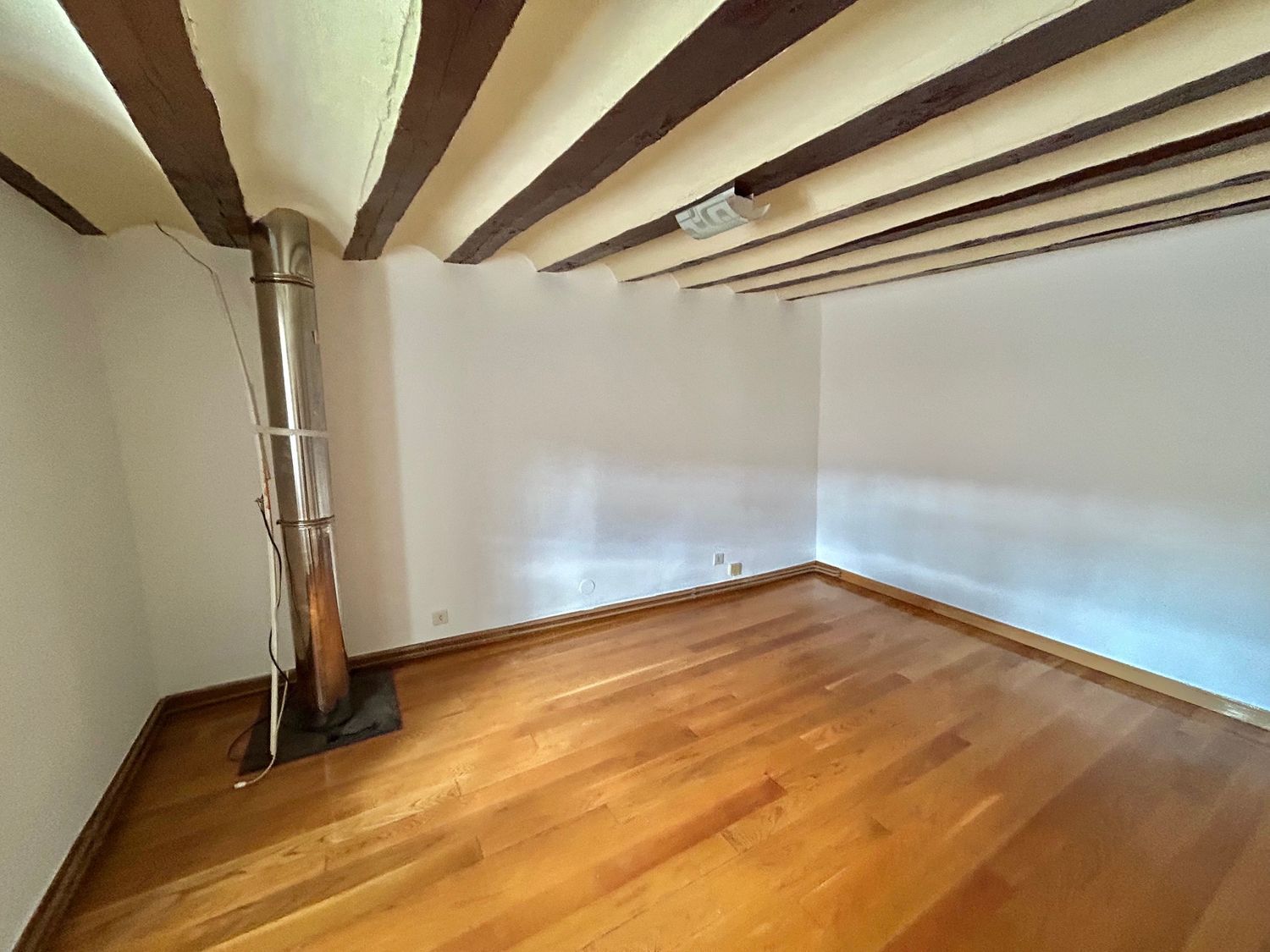 Inmueble en Valdegovia, disponible en Fincas Arbella.