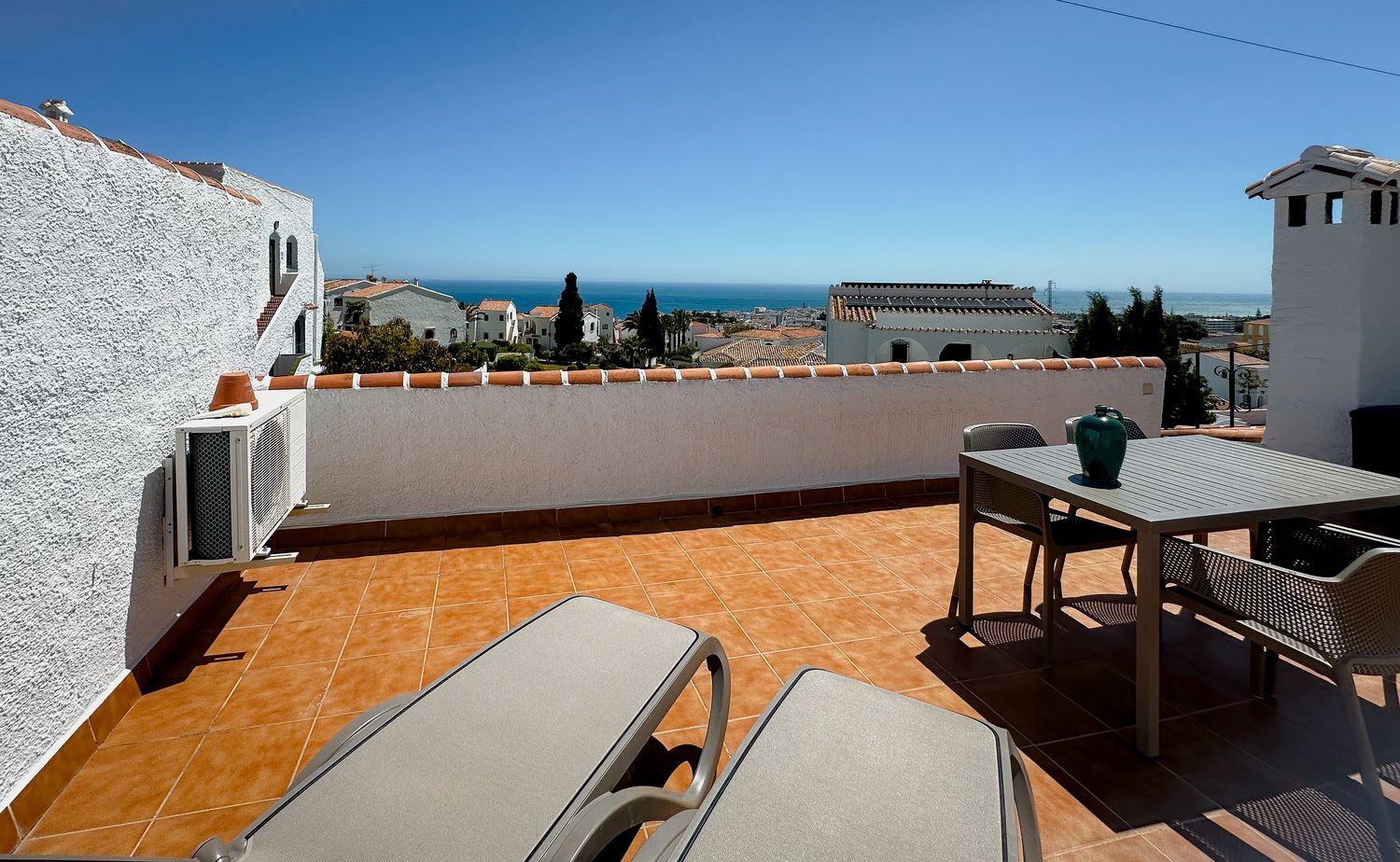 casa-adosada en nerja · capistrano 525000€