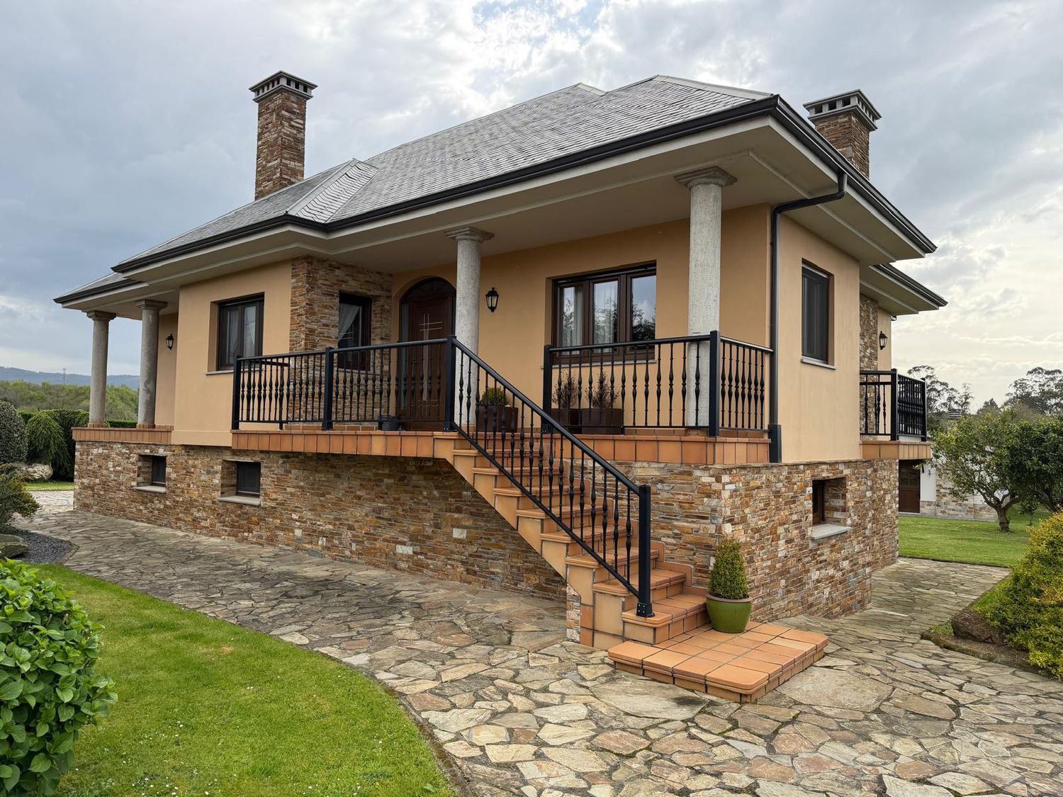 Chalet individual en venta, Serantes, Asturias