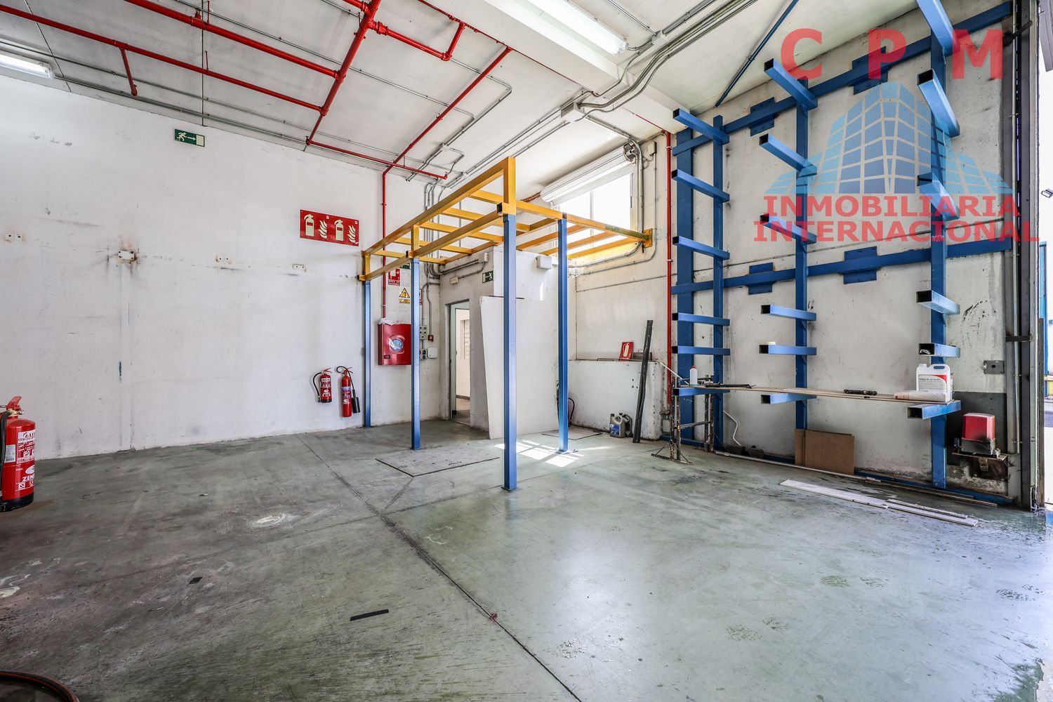 local-y-naves en leganes · leganes-norte 4500€