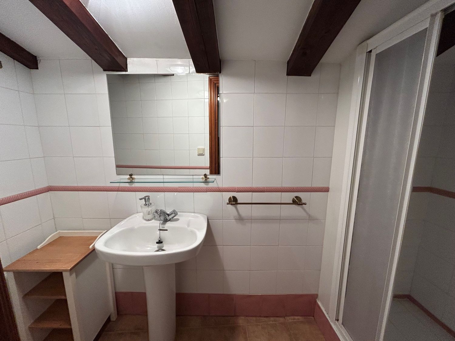 Inmueble en Valdegovia, disponible en Fincas Arbella.
