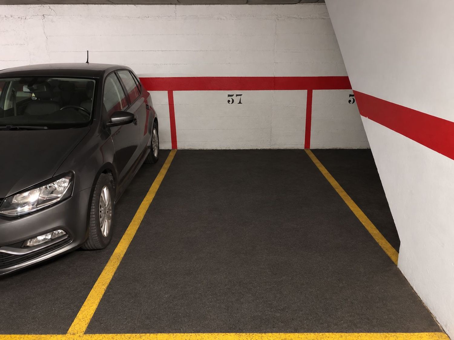 garage en barcelona · gracia 17000€