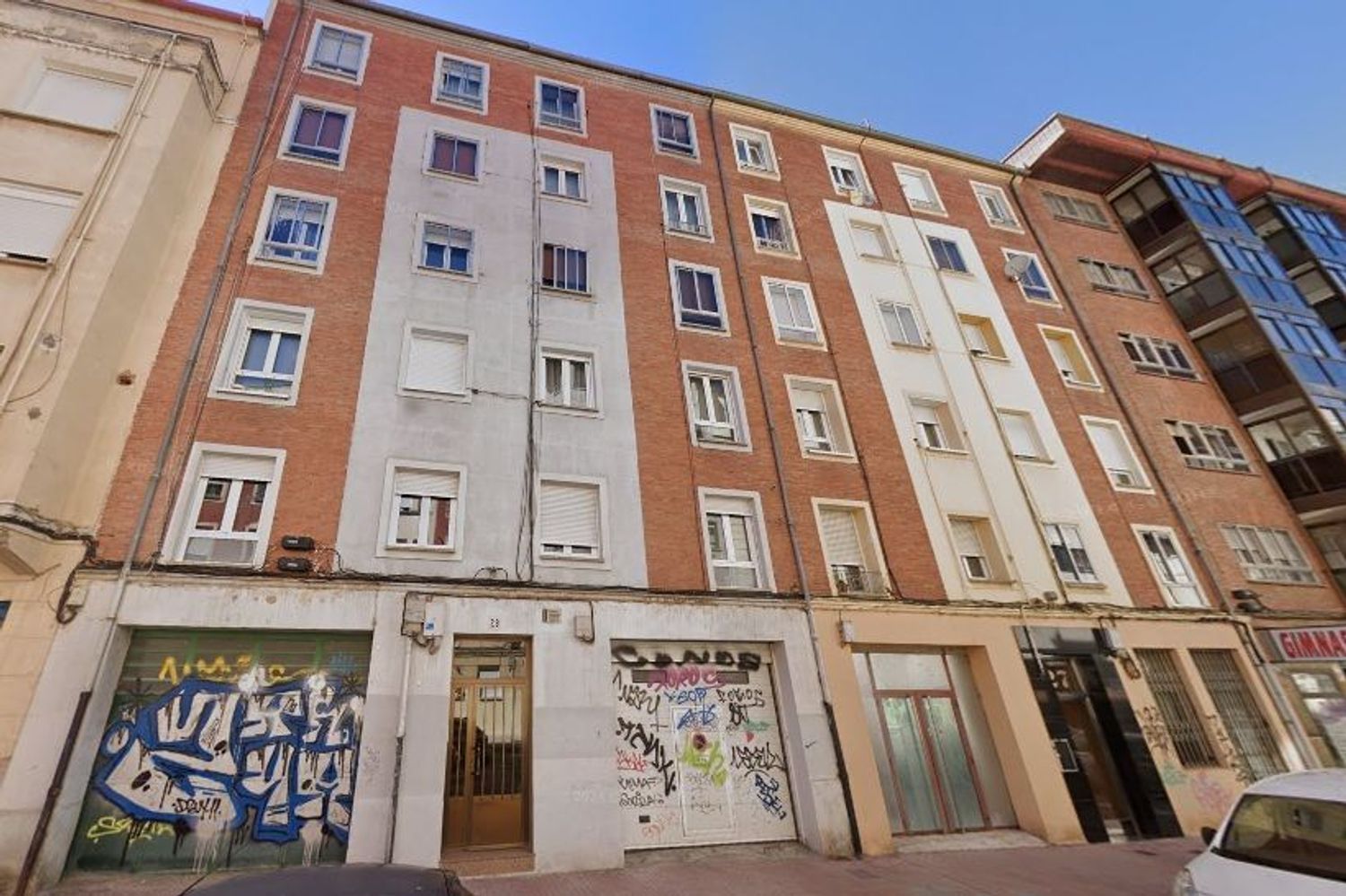 pisos en burgos · zona-sur---bº-cortes 125000€