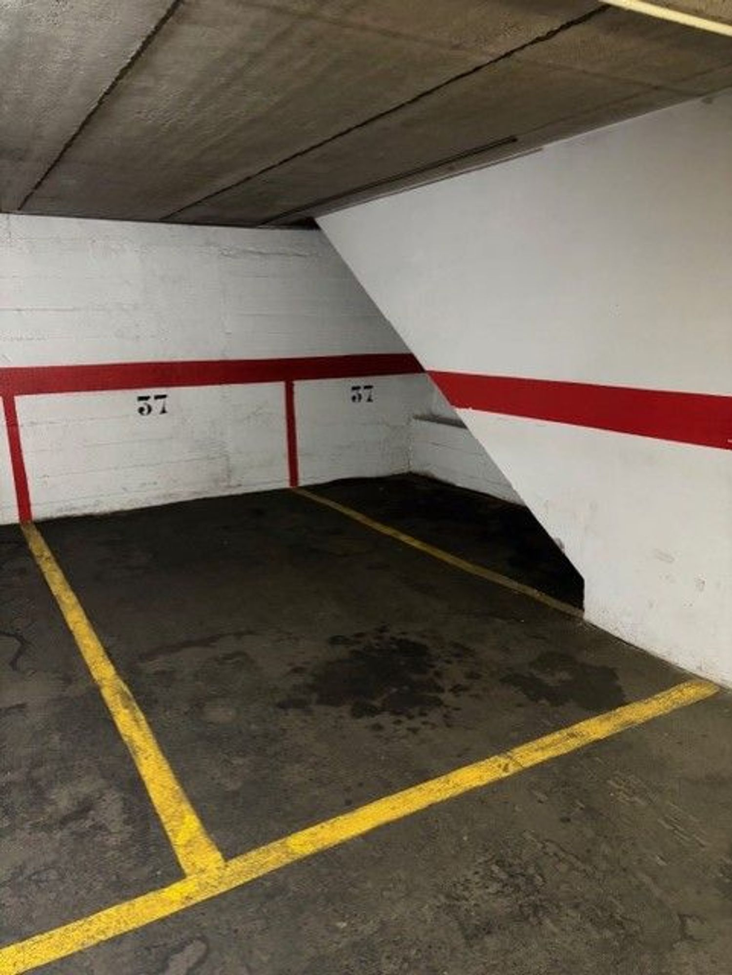 garage en barcelona · gracia 17000€