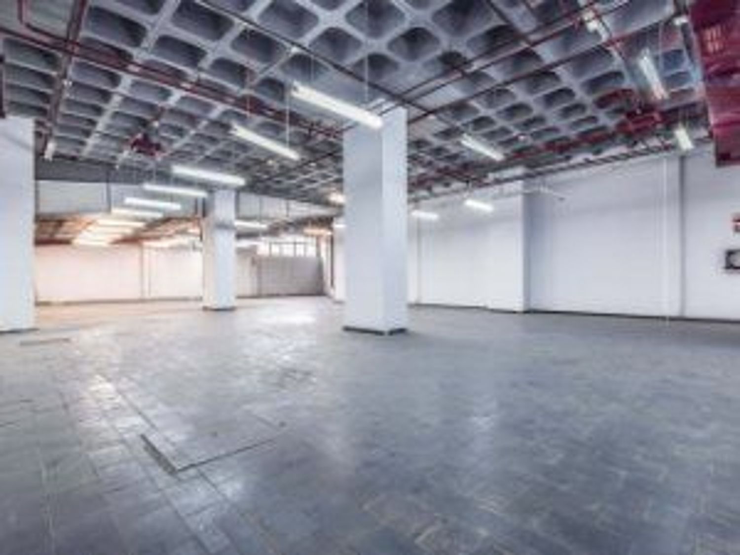 local-y-naves en madrid · hortaleza 1050000€