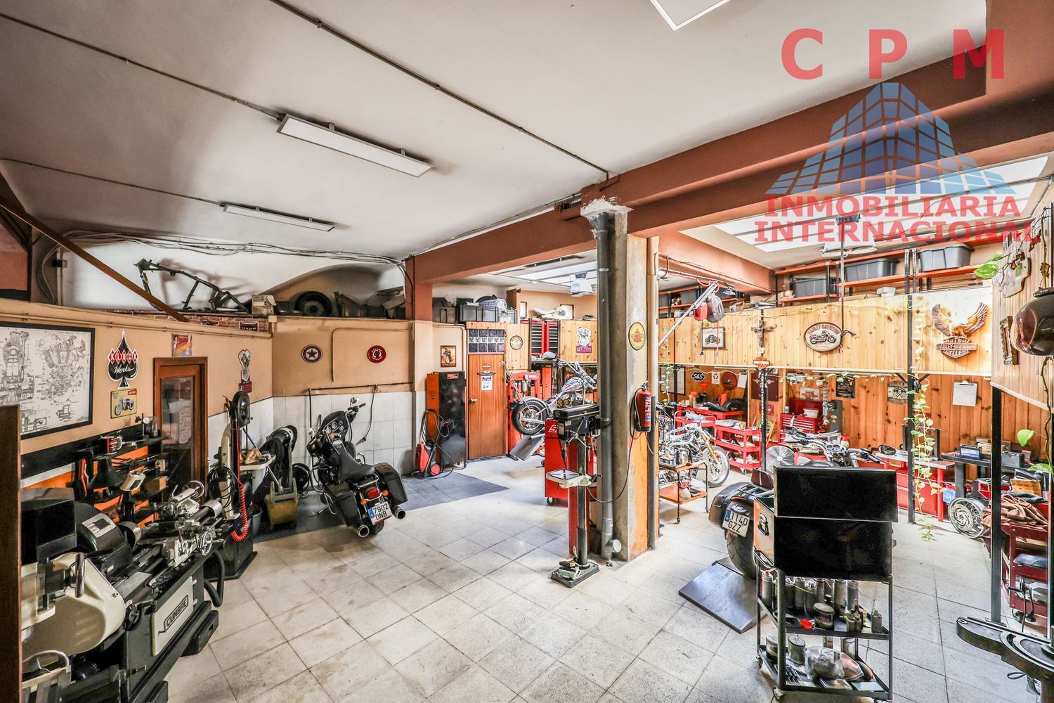 local-y-naves en madrid · tetuan 449000€