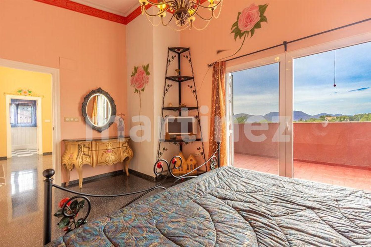 casa-o-chalet-independiente en petrer ·  750000€