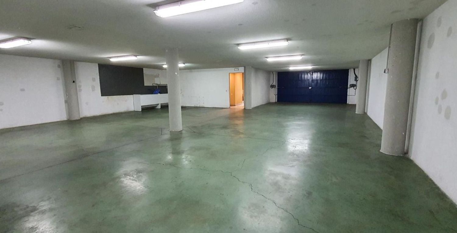 local-y-naves en mostoles · norte---universidad 499999€