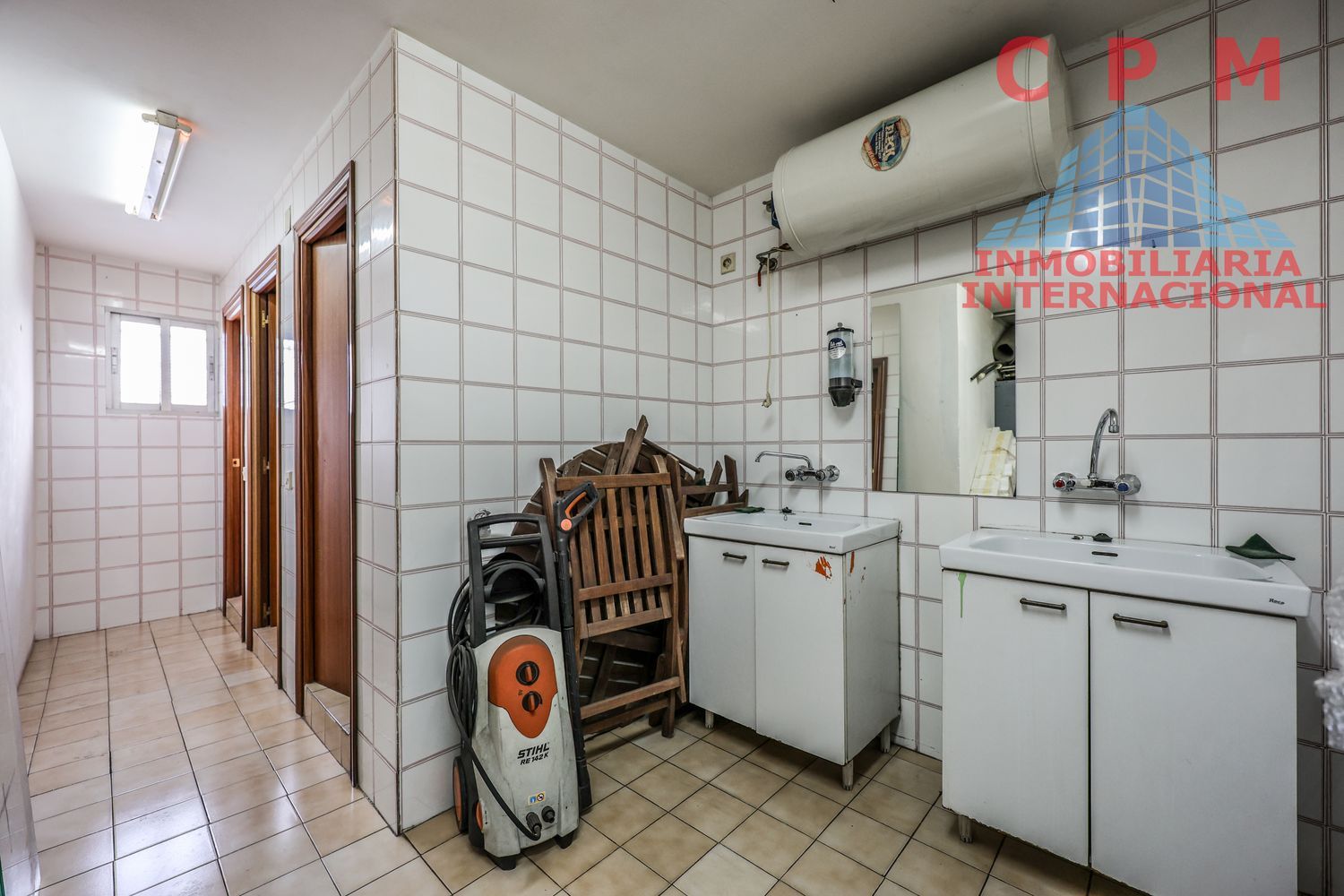 local-y-naves en ajalvir ·  1400000€