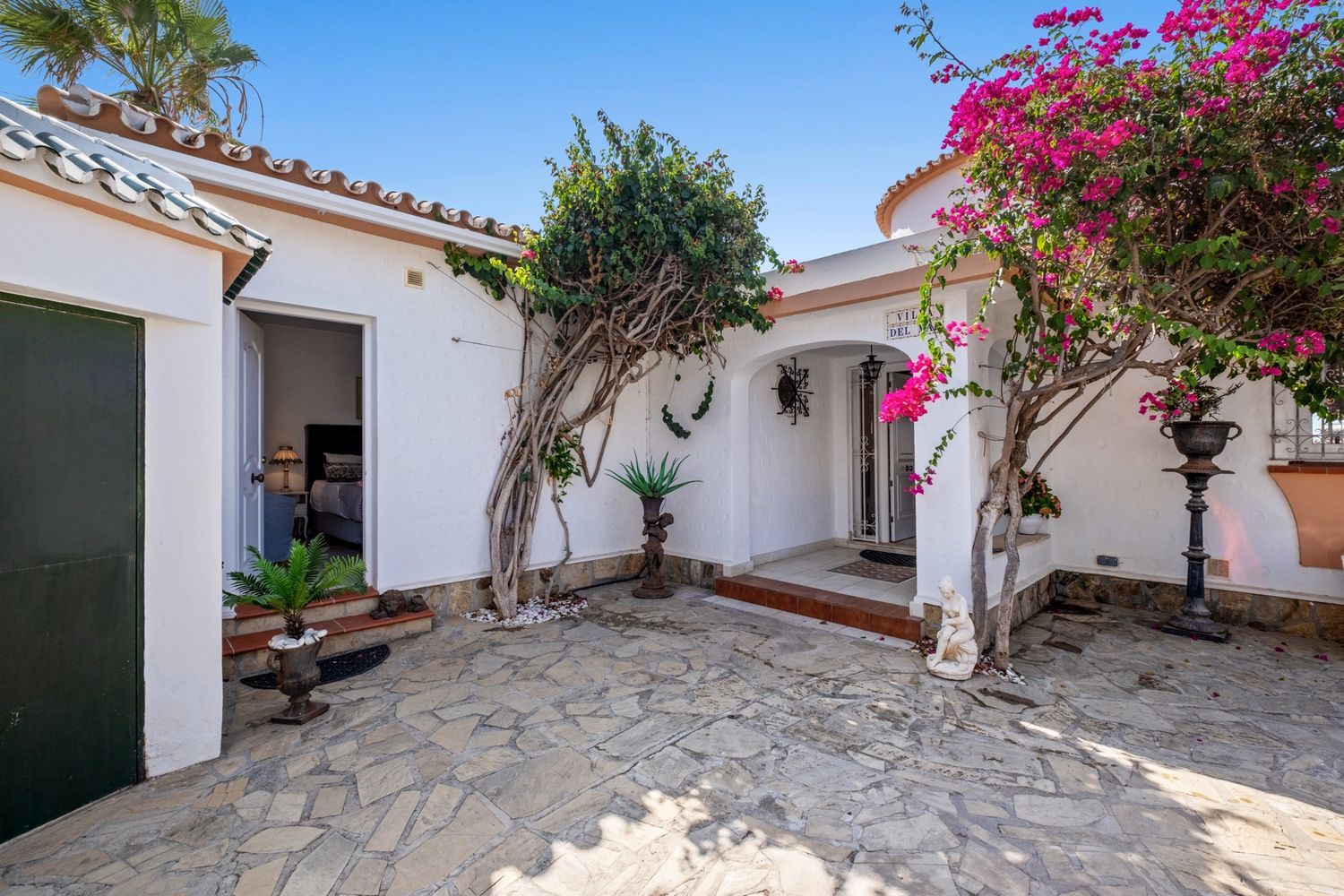 menusale_subdetached_house_villa en torrox · centro-internacional 1300000€