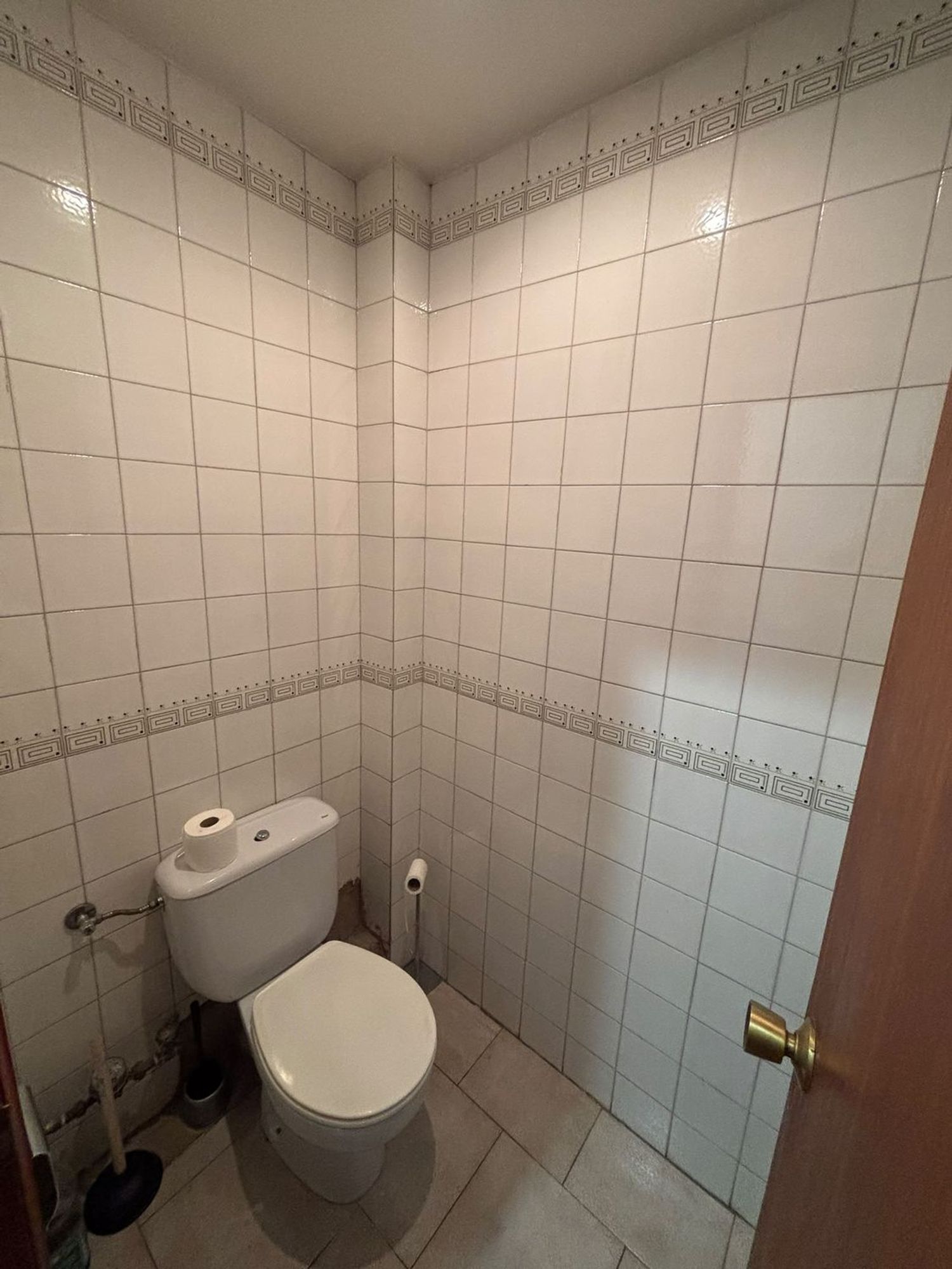 local-y-naves en madrid · chamberi 1780€