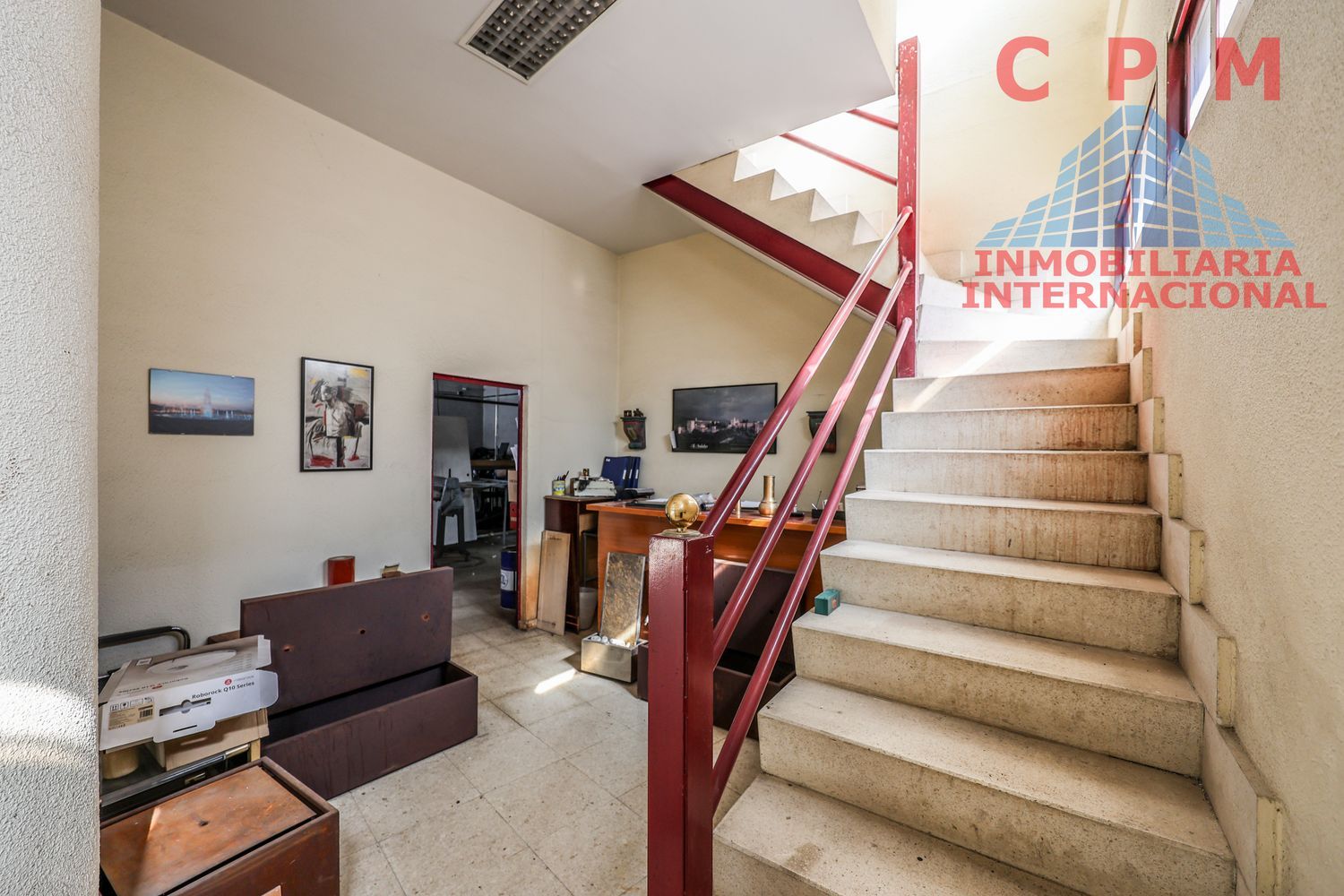 local-y-naves en leganes · leganes-norte 420000€
