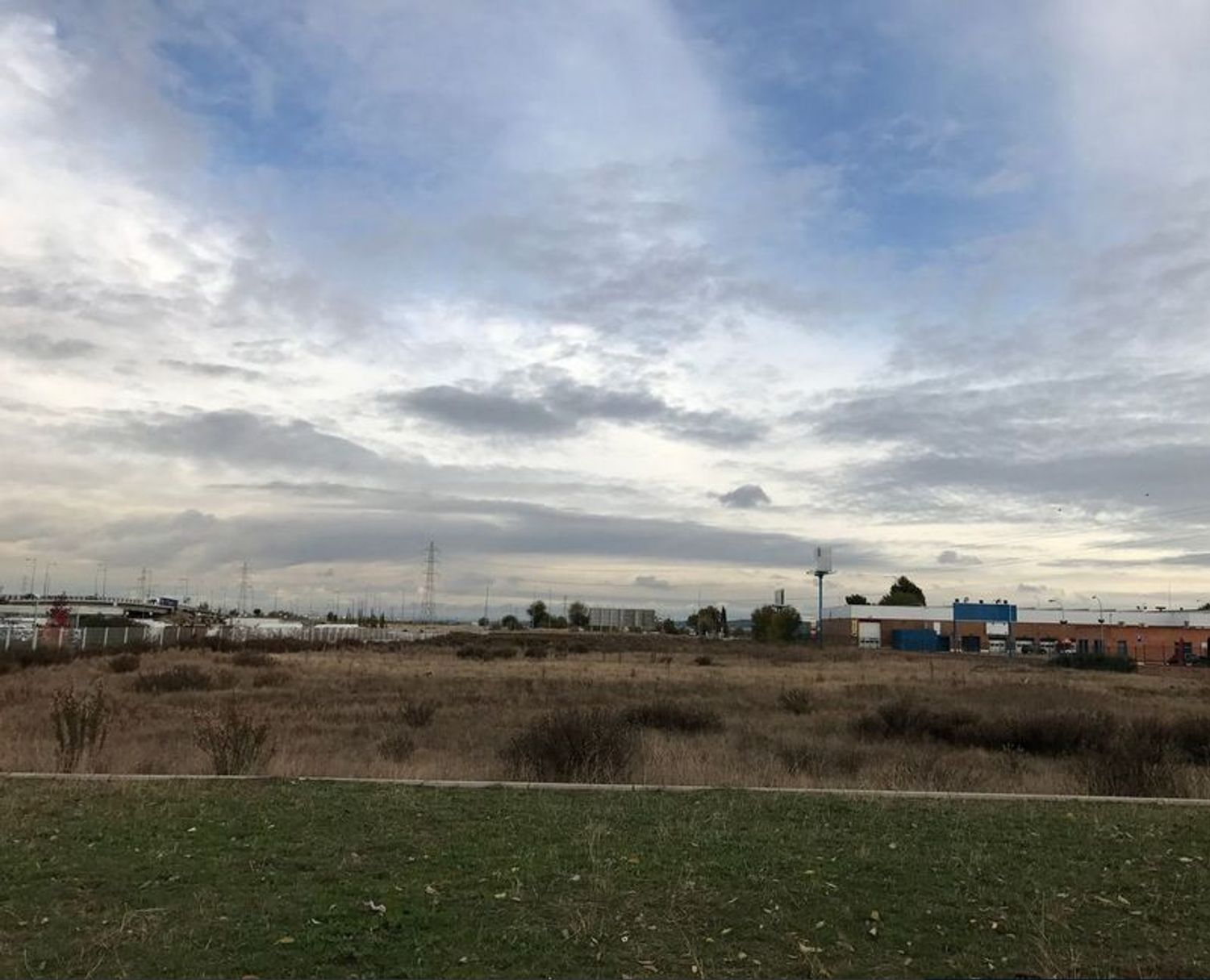 terreno en getafe · los-olivos---los-angeles 4500000€