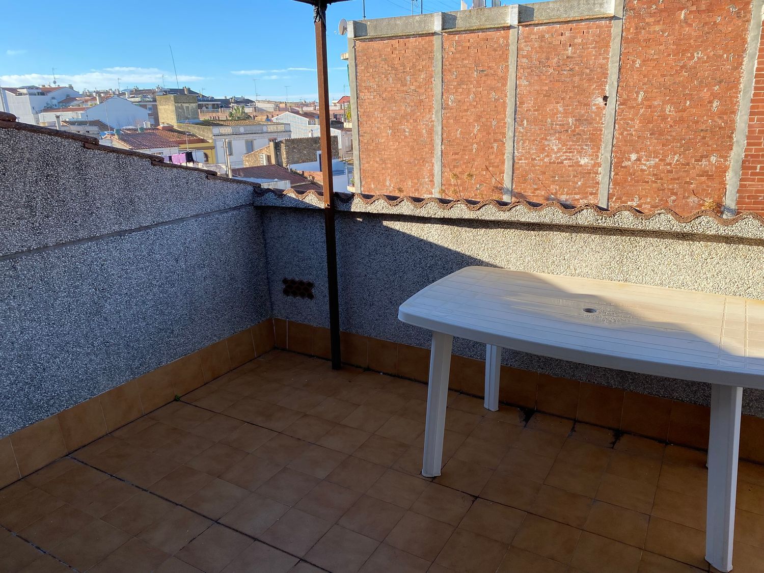 Chalet · Pineda De Mar · 3 hab.
