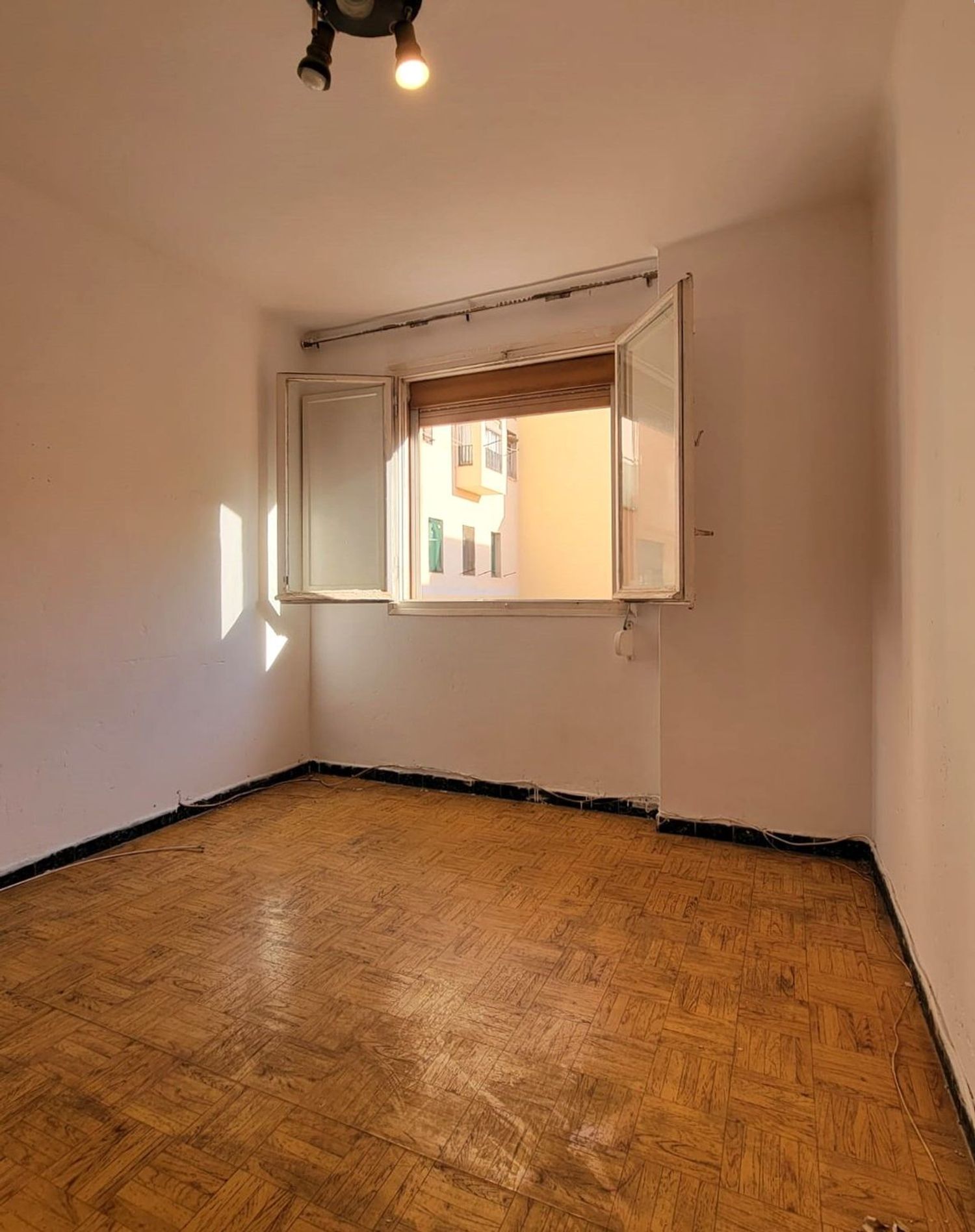 pisos en barcelona · gracia 276000€