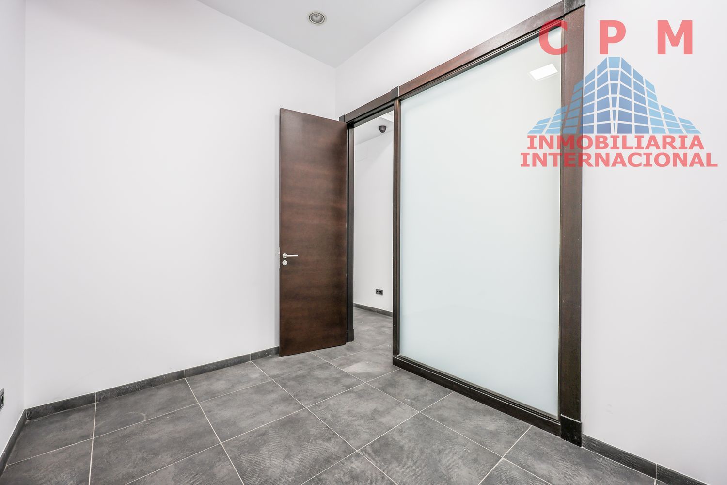 local-y-naves en leganes · leganes-norte 4500€