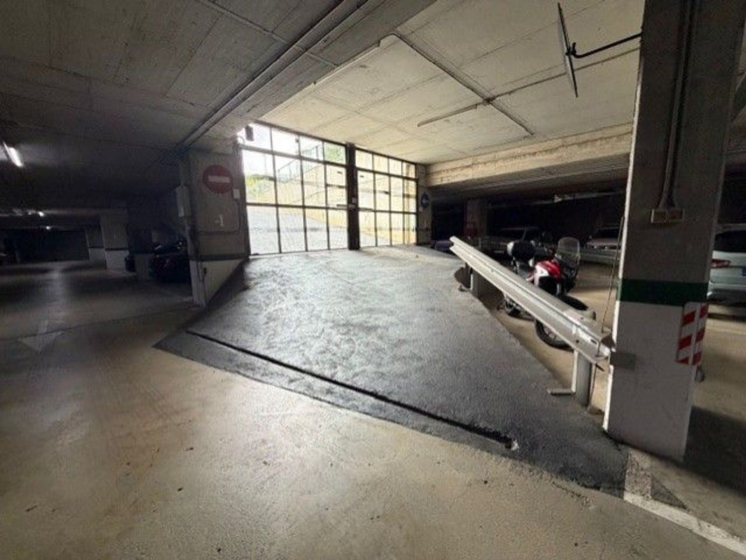 garage en barcelona · nou-barris 21000€