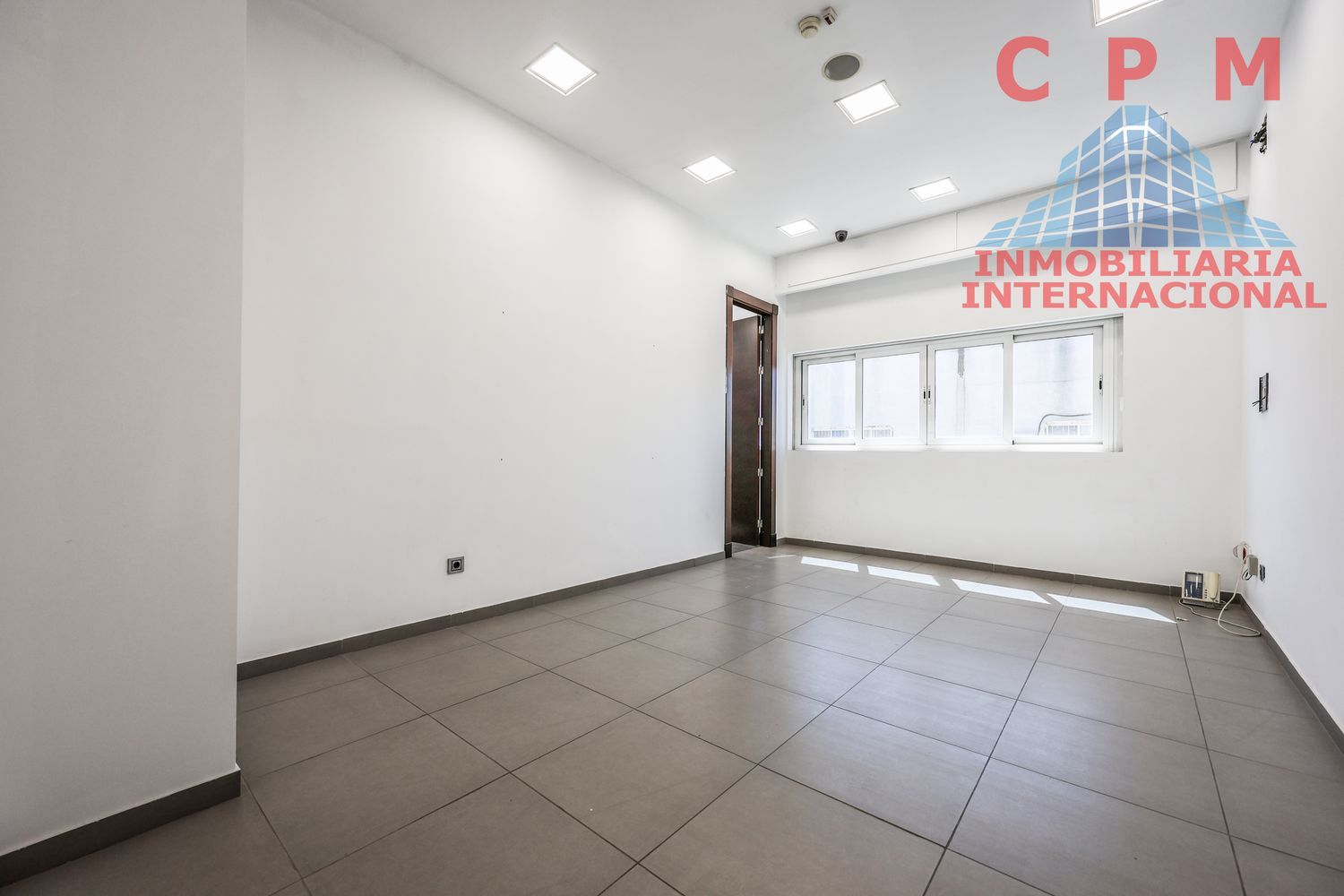 local-y-naves en leganes · leganes-norte 4500€