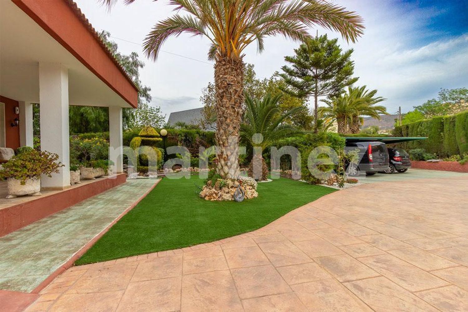 casa-o-chalet-independiente en petrer ·  750000€