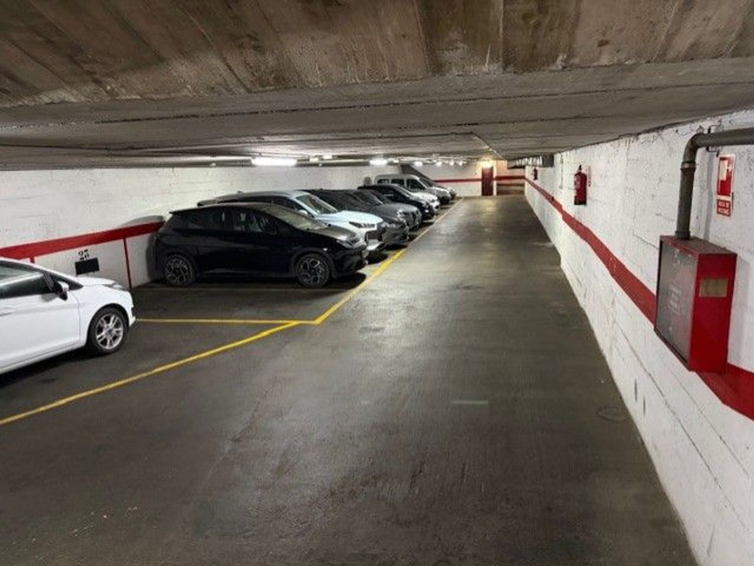 garage en barcelona · gracia 17000€