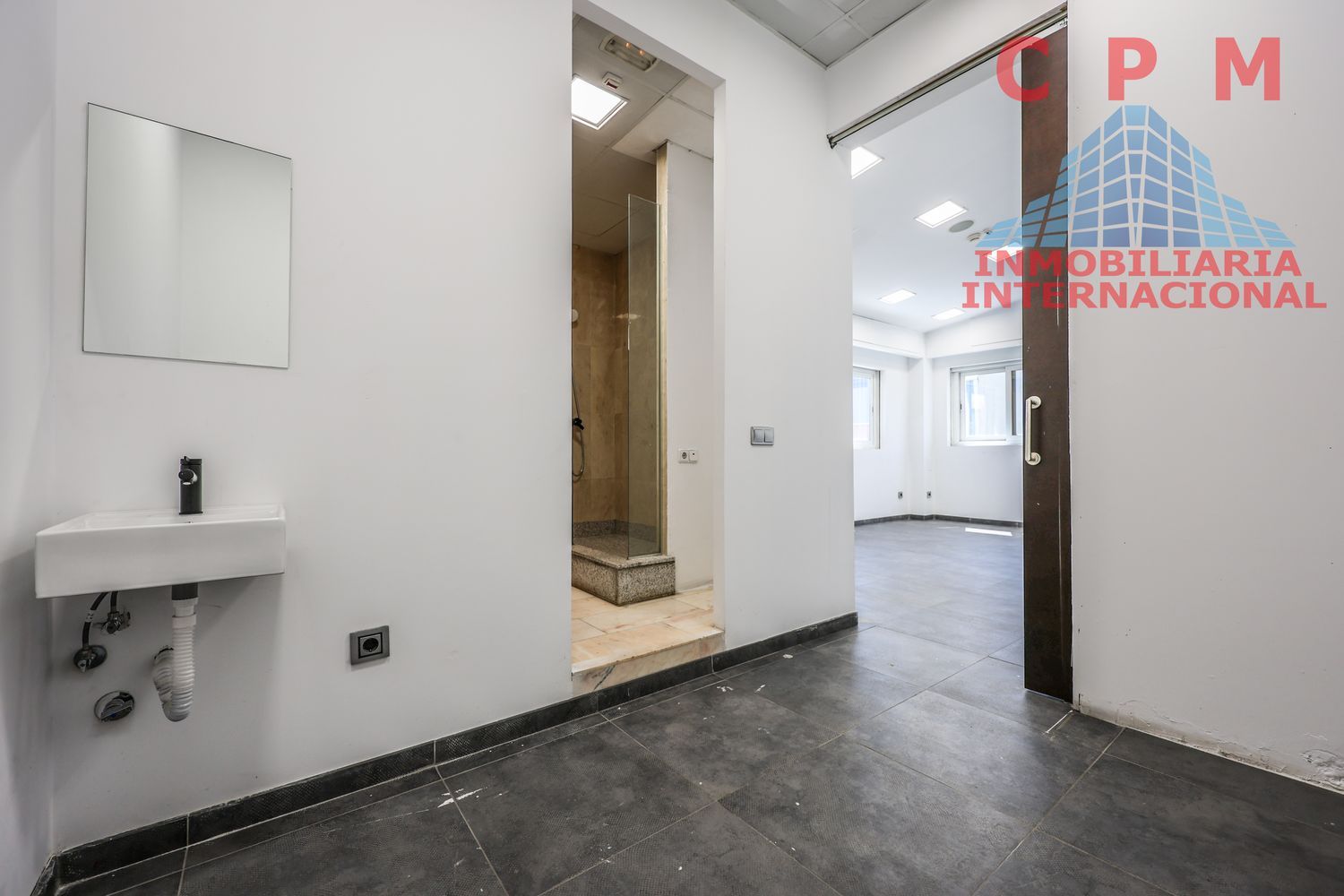 local-y-naves en leganes · leganes-norte 4500€