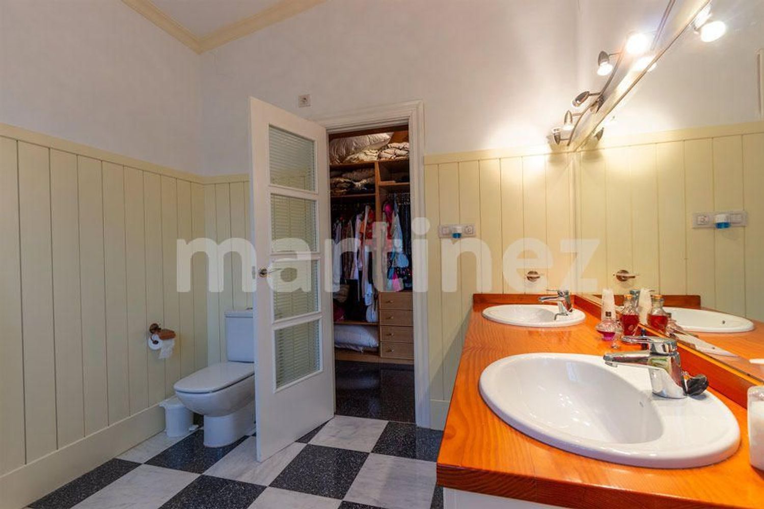 casa-o-chalet-independiente en petrer ·  750000€