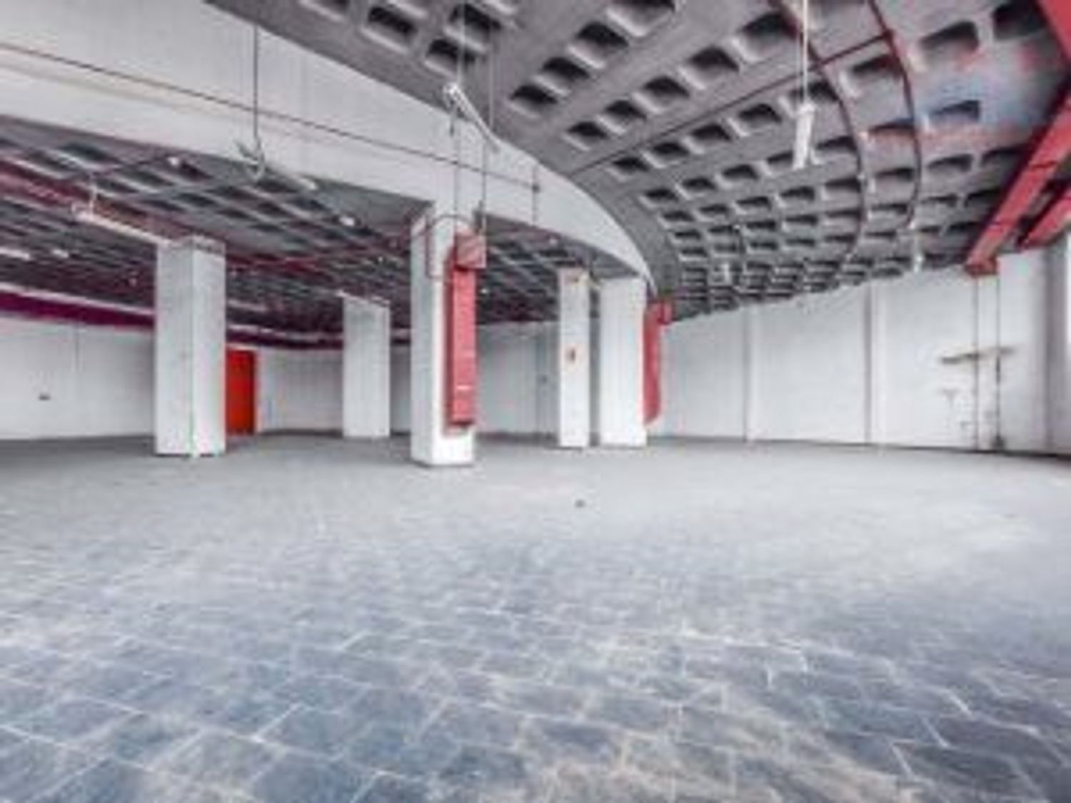 local-y-naves en madrid · hortaleza 1050000€