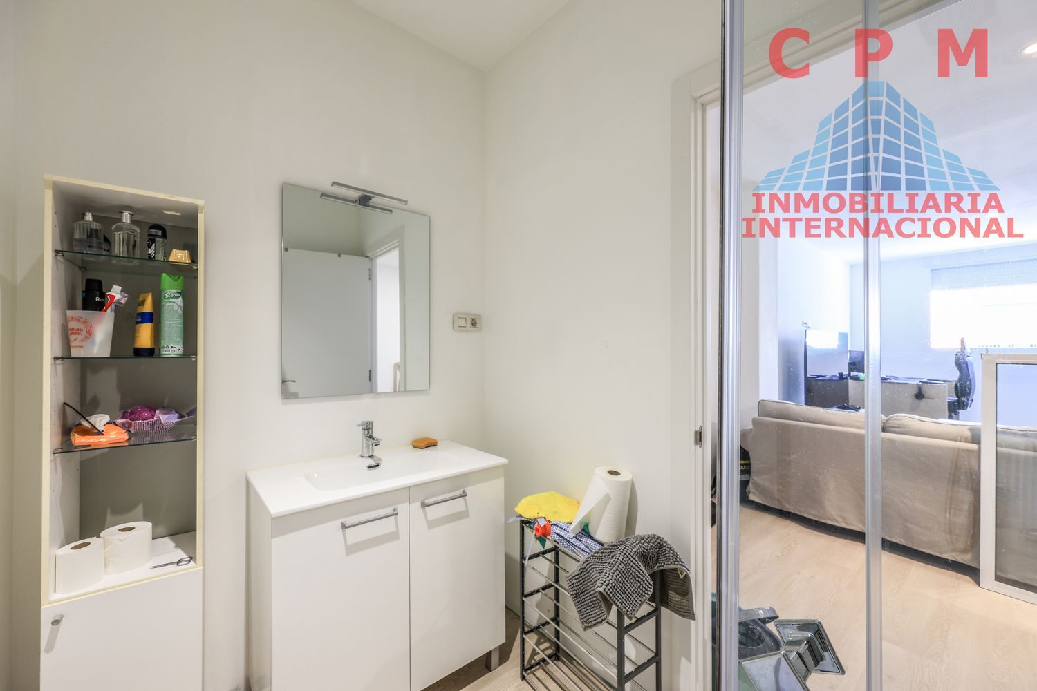 local-y-naves en madrid · villaverde 275000€