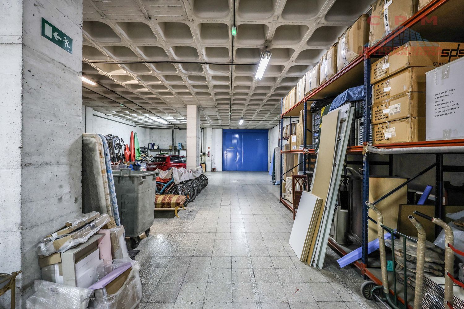 local-y-naves en madrid · hortaleza 700000€