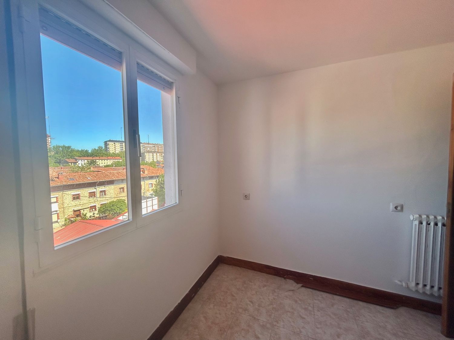 Inmueble en Judimendi - Sta.Lucía, disponible en Fincas Arbella.