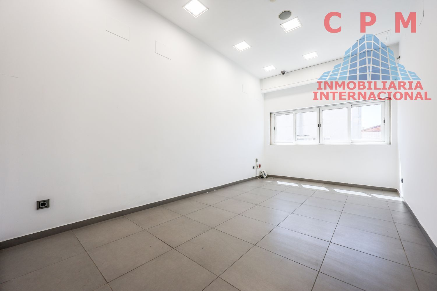 local-y-naves en leganes · leganes-norte 4500€