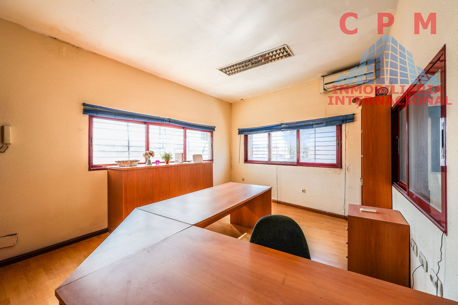 local-y-naves en leganes · leganes-norte 420000€