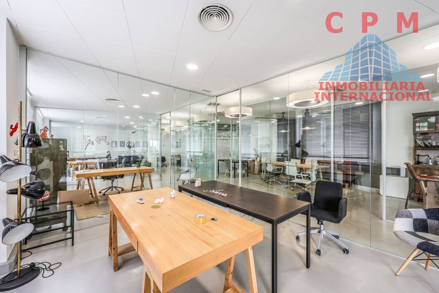 oficina en alcobendas · ensanche 2000€