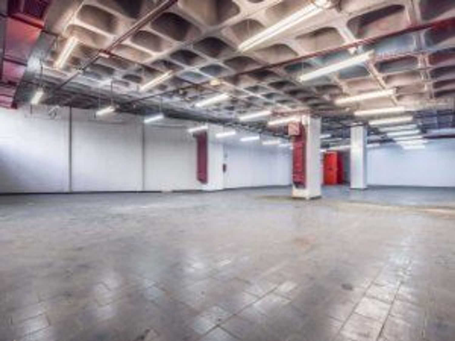 local-y-naves en madrid · hortaleza 1050000€