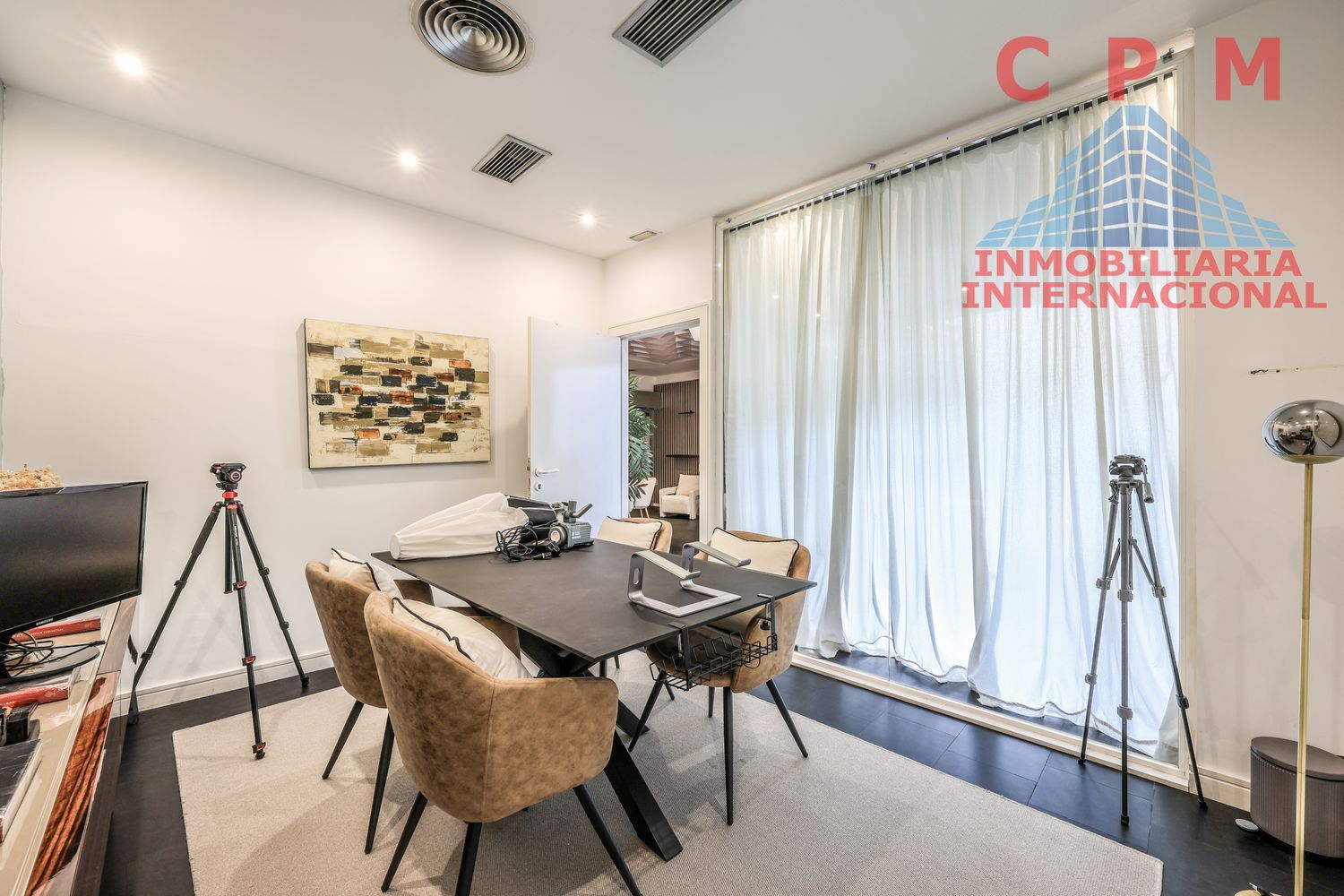 oficina en madrid · chamberi 2700€