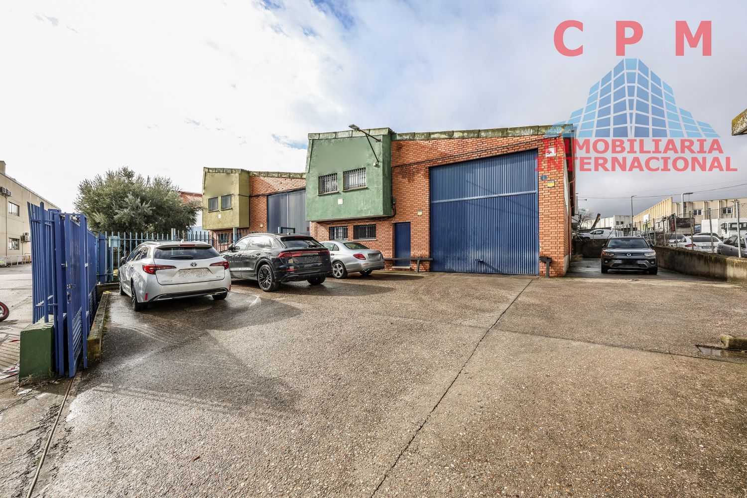 local-y-naves en ajalvir ·  1400000€