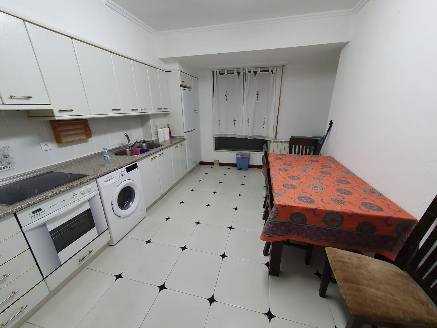Inmueble en El Pilar, disponible en Fincas Arbella.