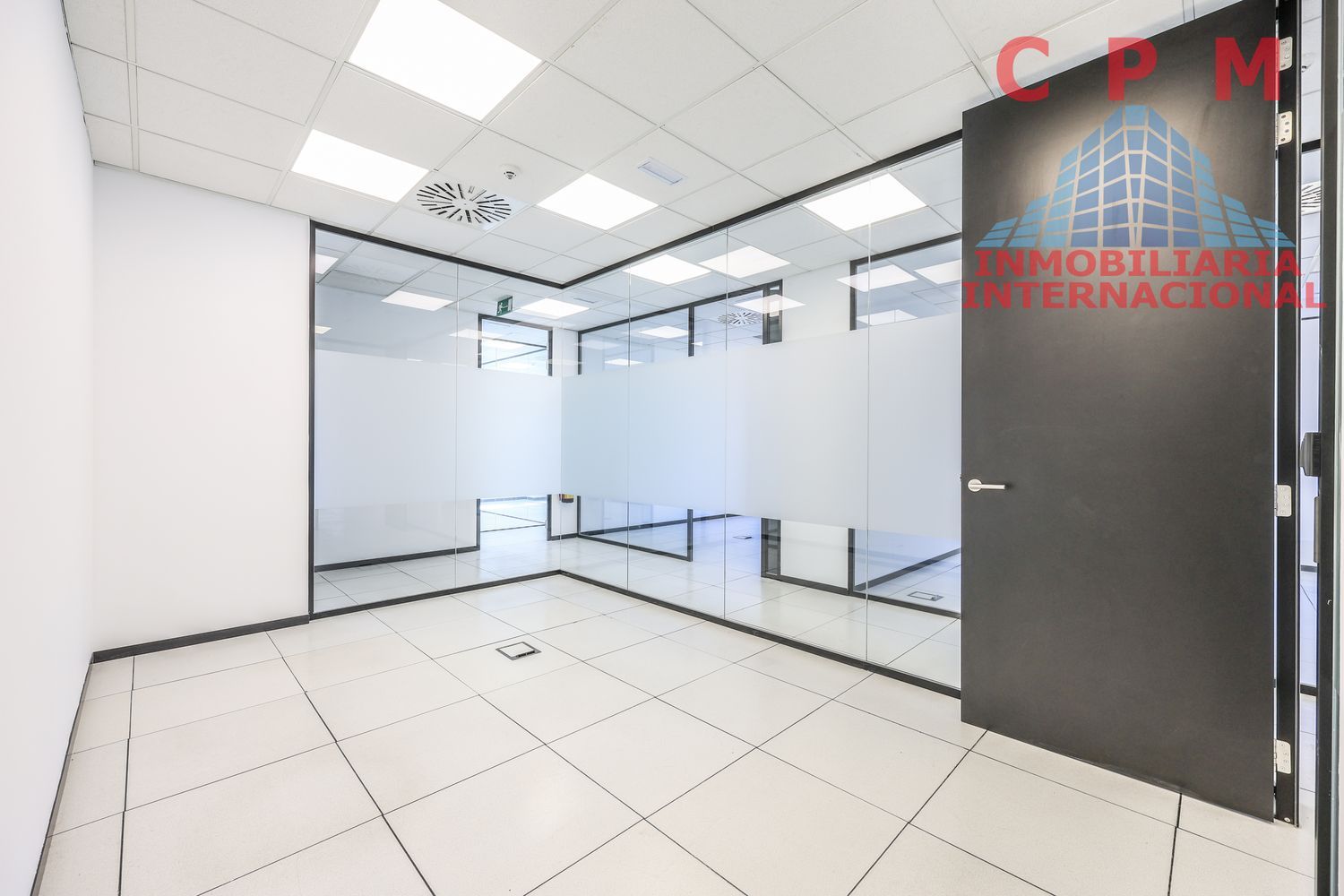 oficina en madrid · carabanchel 3500€