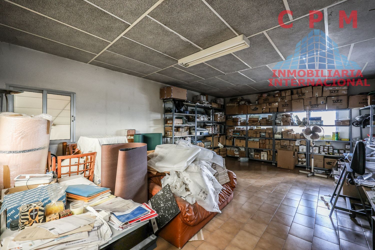 local-y-naves en ajalvir ·  1400000€